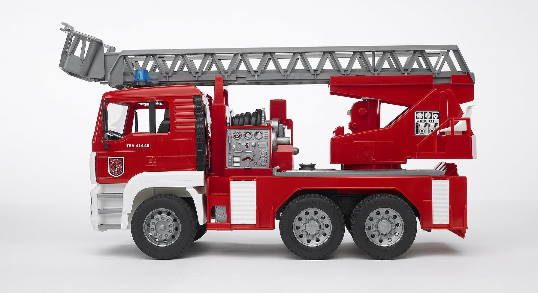 Bruder MAN brandweer met draailadder en waterpomp