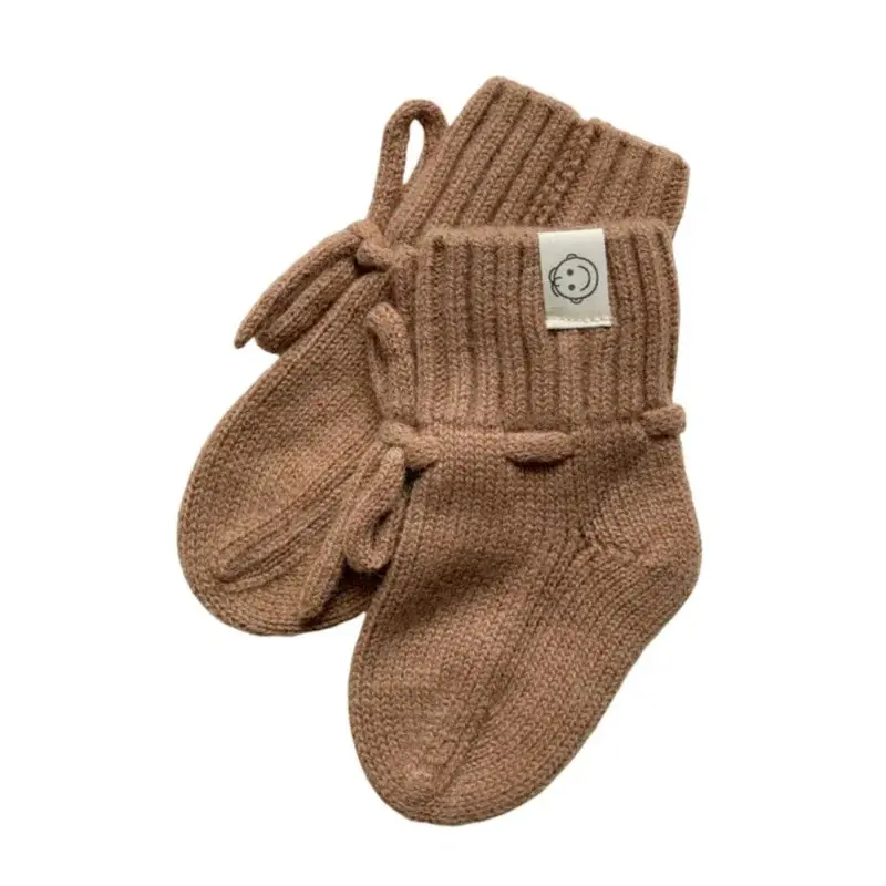 Merino wollen babyslofjes walnut