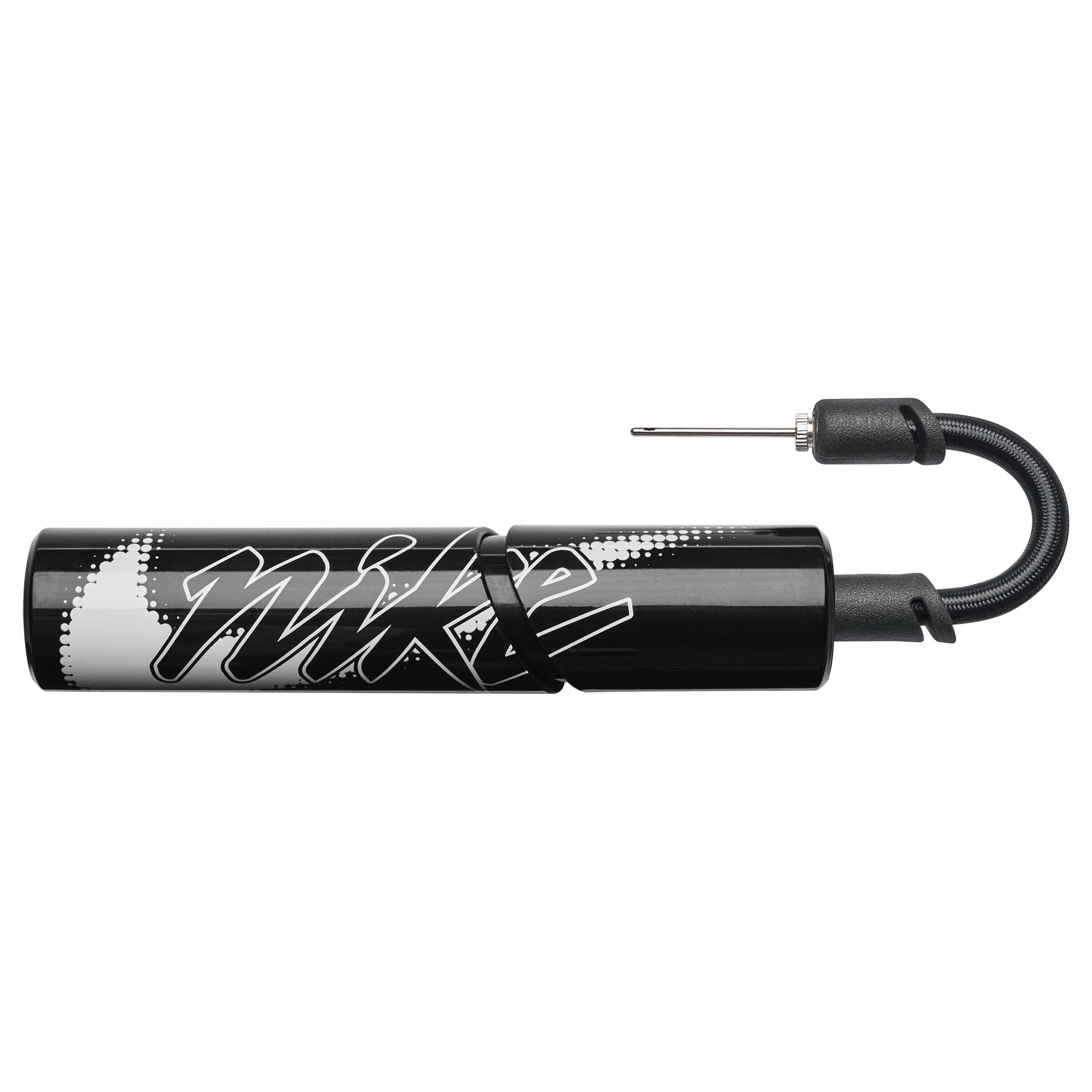 Nike Essential Ballenpomp Zwart Wit