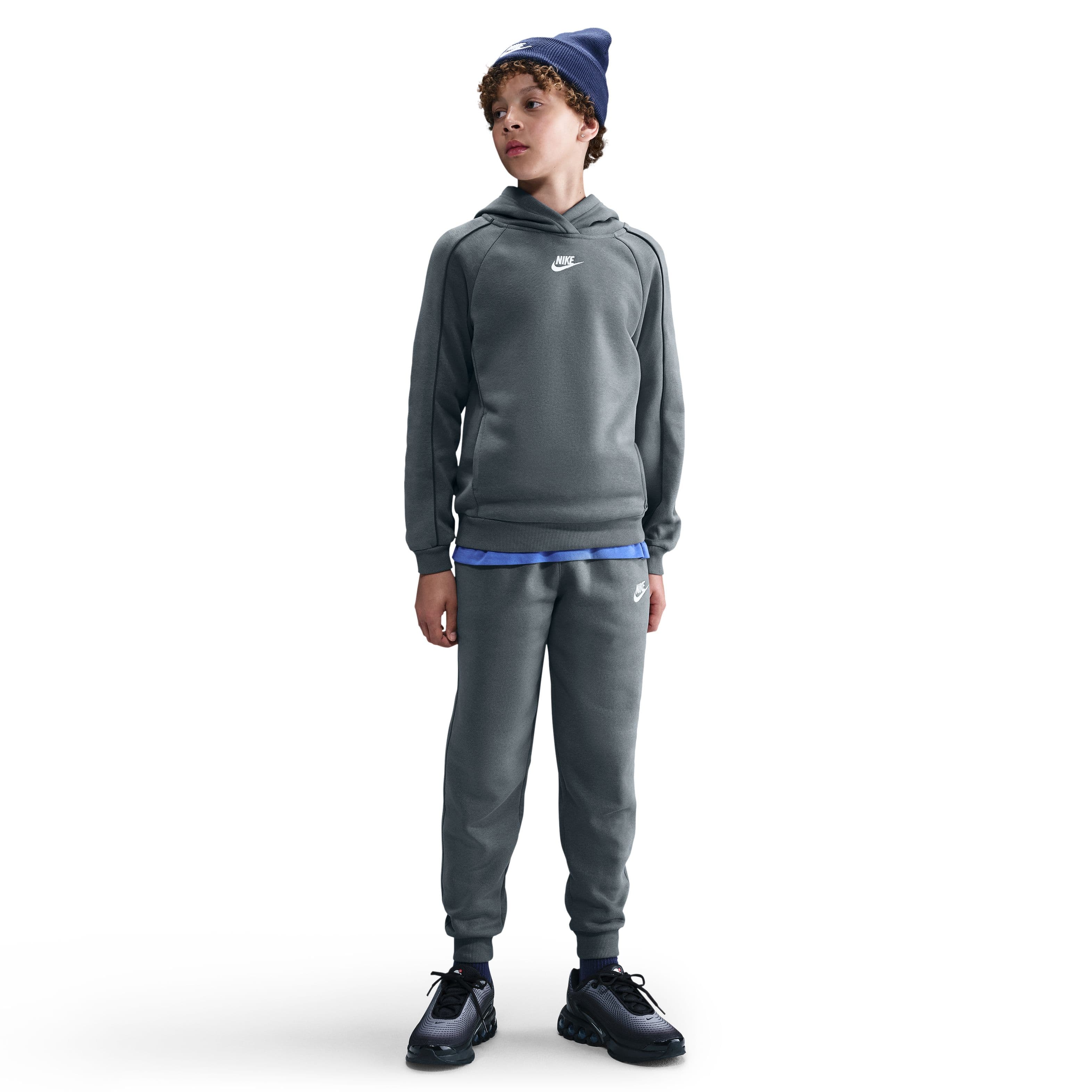 Nike Club Fleece joggingpak met capuchon, donkergrijs
